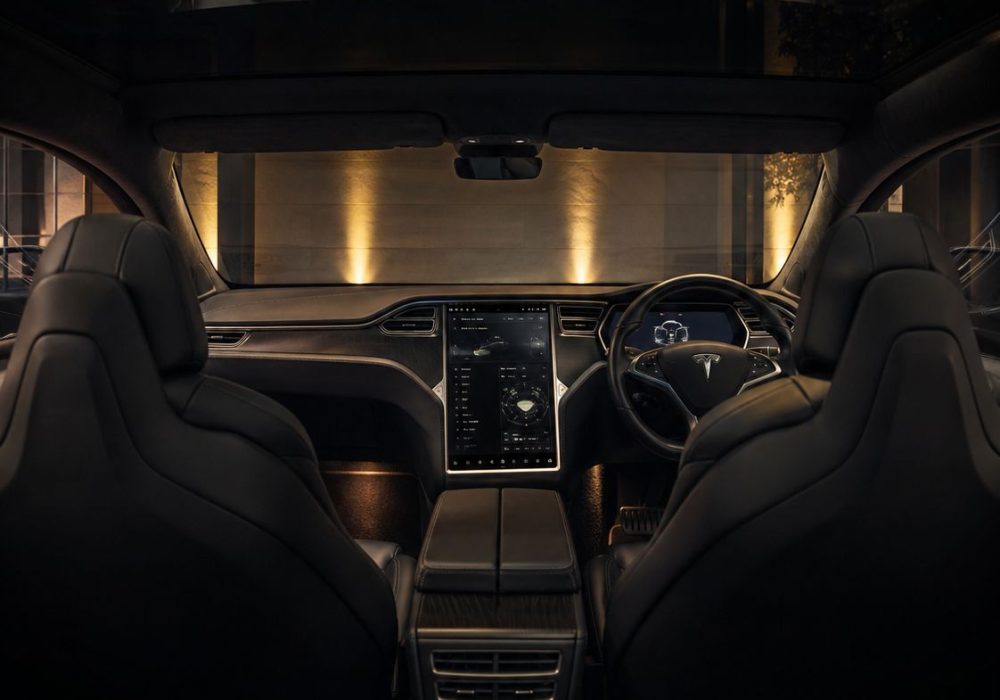 TESLA X INT